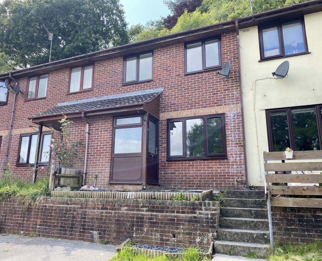 Main image of property: Ffynnon Wen, Clydach, Swansea, City And County of Swansea.