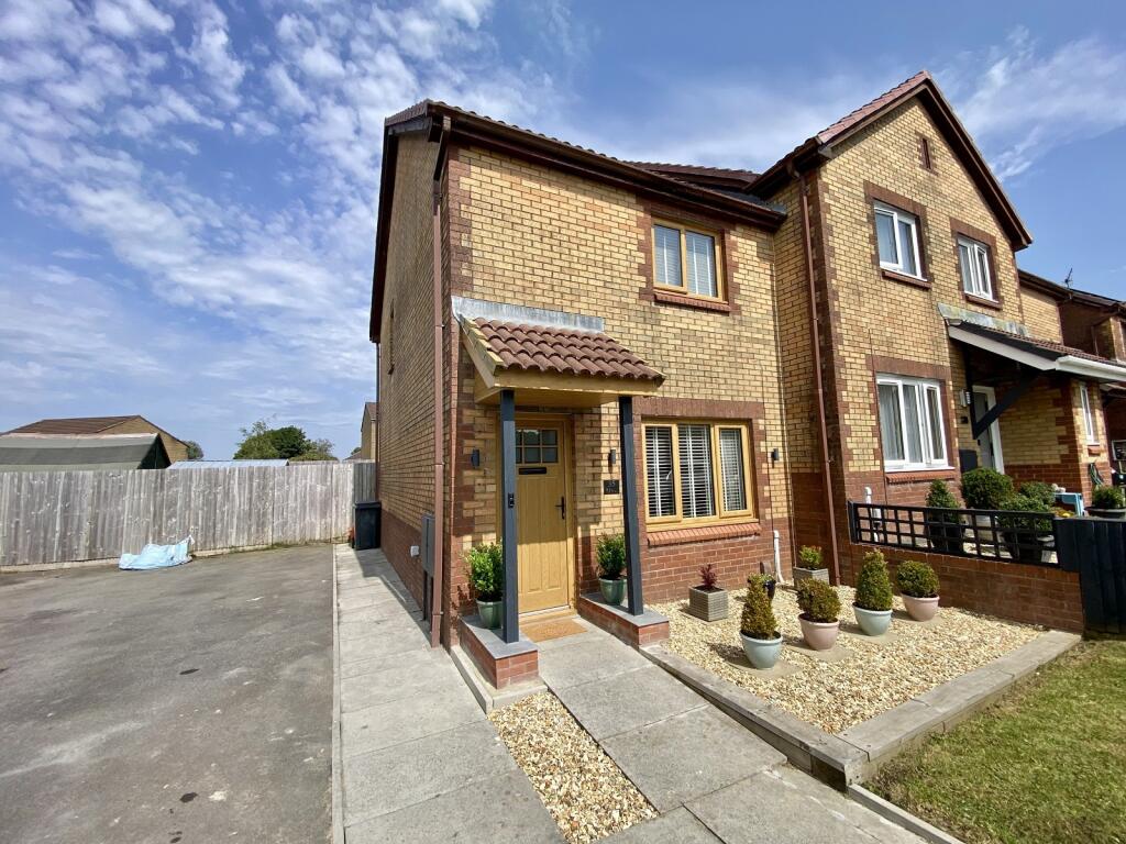 Main image of property: Heol Y Cyw, Birchgrove, Swansea, City And County of Swansea.