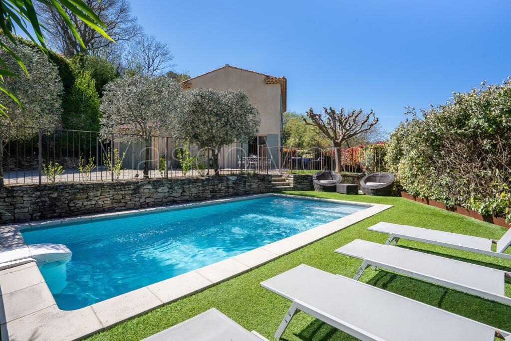 Main image of property: Provence-Alps-Cote d`Azur, Vaucluse, Goult