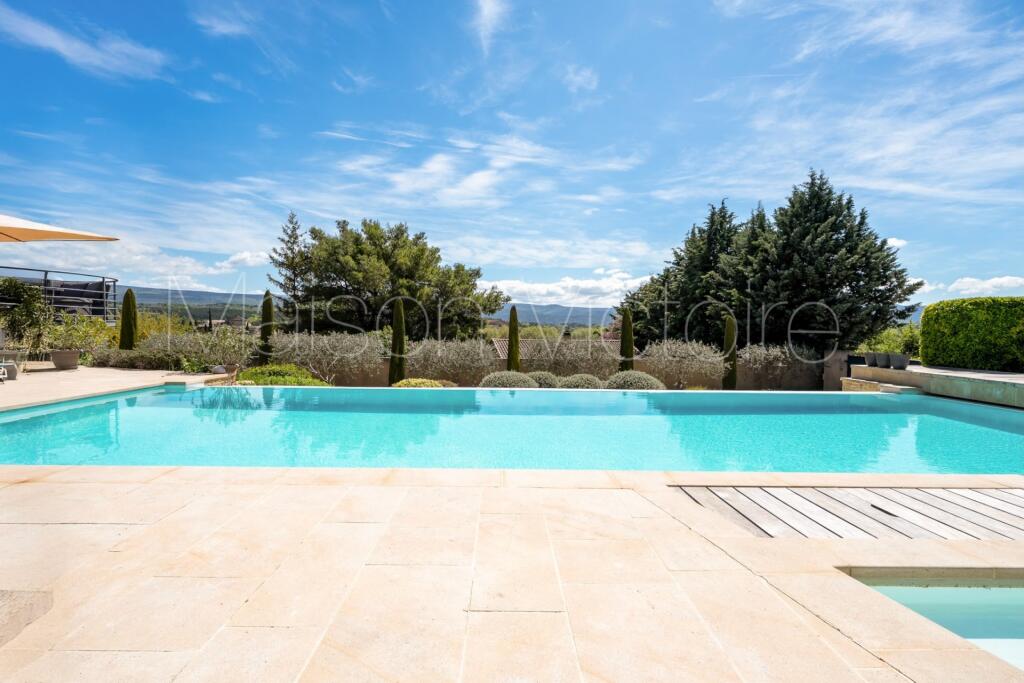 Main image of property: Provence-Alps-Cote d`Azur, Vaucluse, Mormoiron