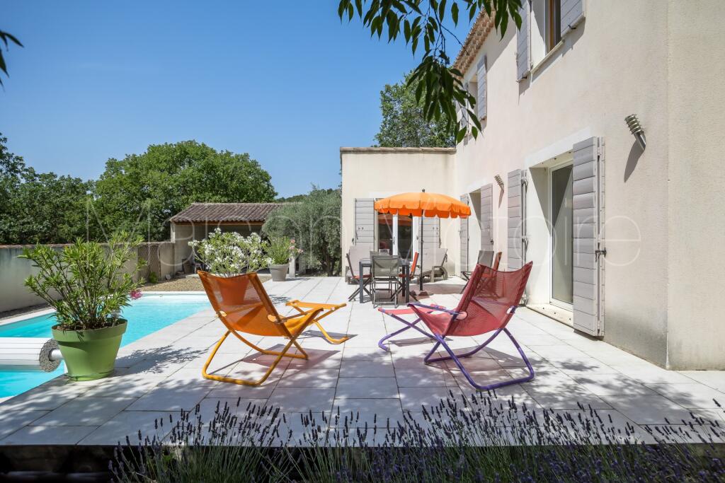 Main image of property: Provence-Alps-Cote d`Azur, Vaucluse, Cabrieres d'Avignon
