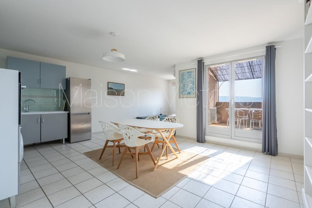 Main image of property: Provence-Alps-Cote d`Azur, Vaucluse, Goult