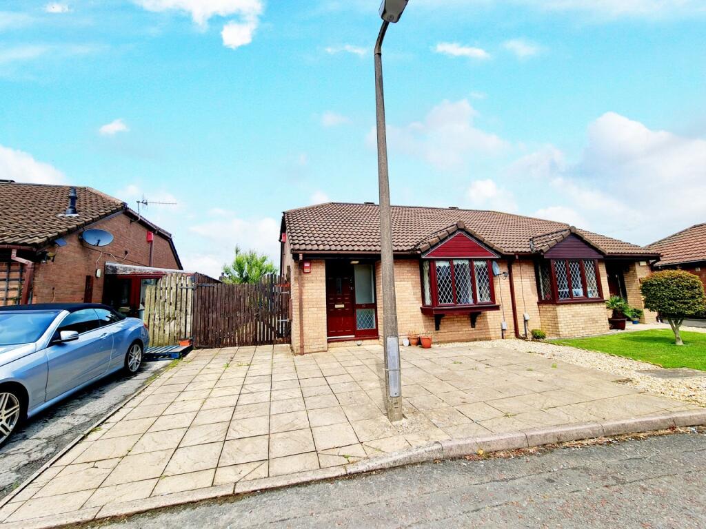 2 bedroom semi-detached bungalow for sale in Blackthorn Place, Sketty, Swansea, City And County of Swansea., SA2