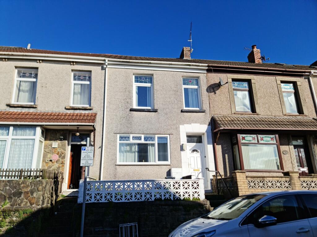 3 bedroom terraced house for sale in Upton Terrace, St. Thomas, Swansea, City And County of Swansea., SA1