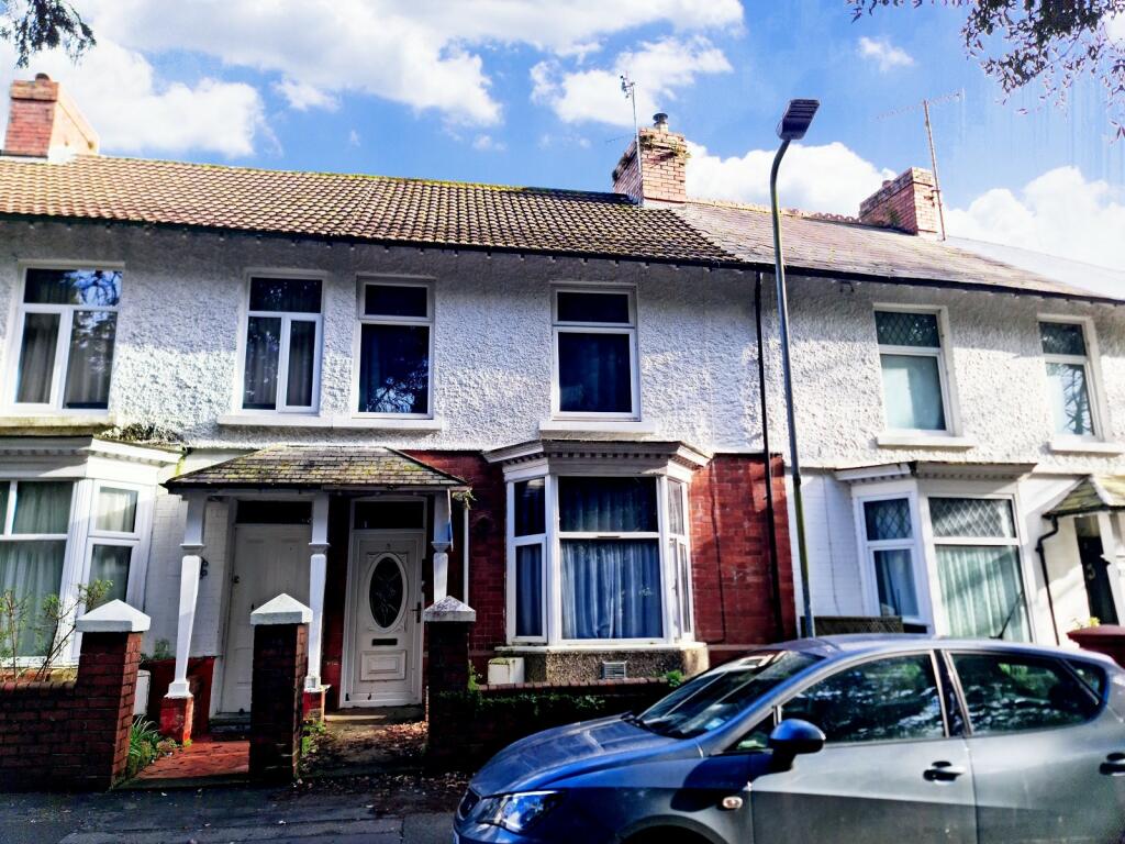 5 bedroom terraced house for sale in Oakwood Road, Brynmill, Swansea, City And County of Swansea., SA2