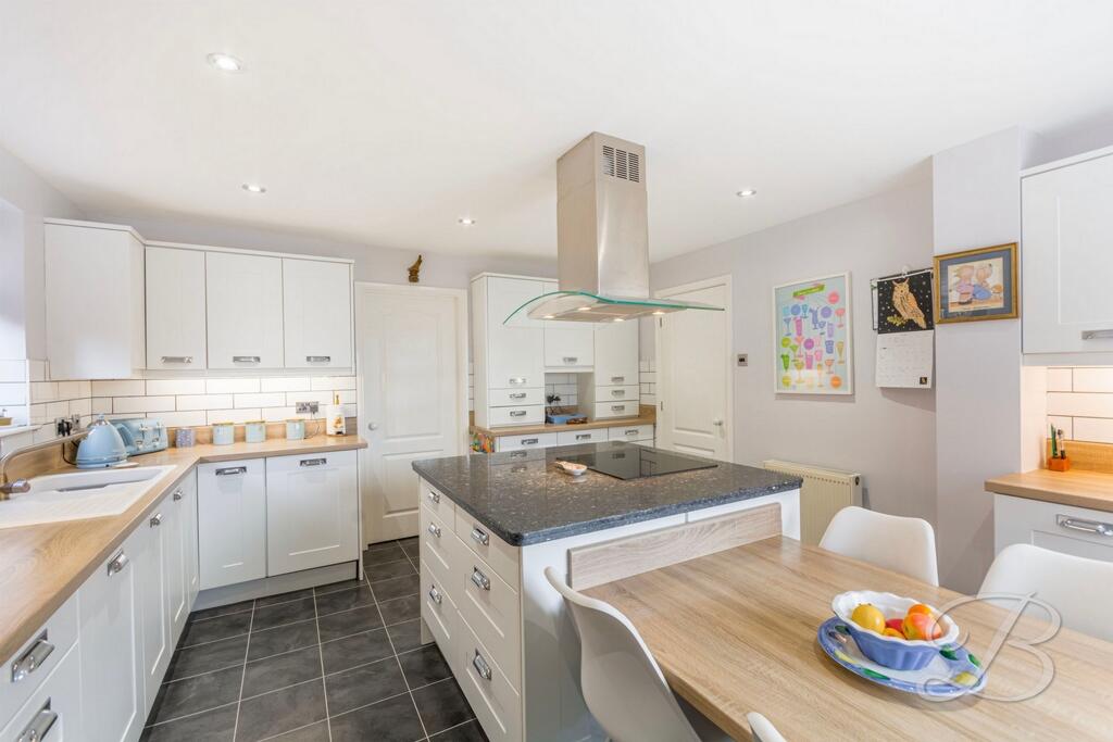 Additional property image - Manorleigh, Breaston, DE72