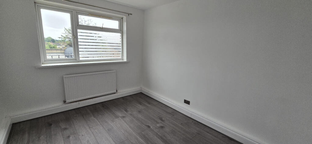Main image of property: Large Room, Bills Included, Lodge Lane, Grays, RM17