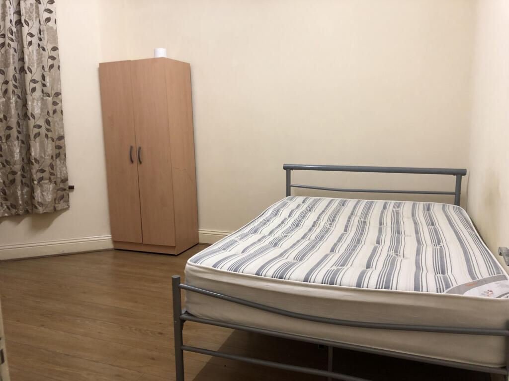 Main image of property: All Bills - Double Room - Leyton