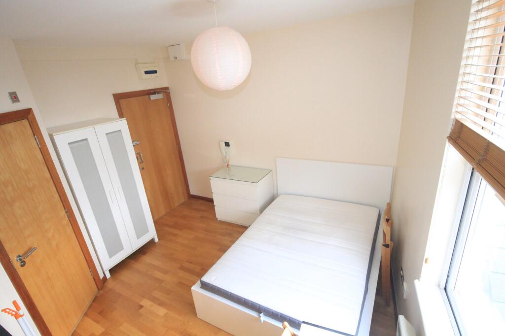 Main image of property: 2 Foulden Road, Stoke Newington, N16