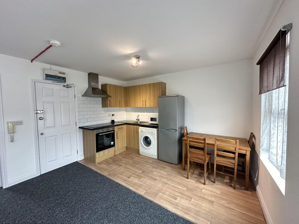 Main image of property: Green Lane, Ilford, Essex, IG1