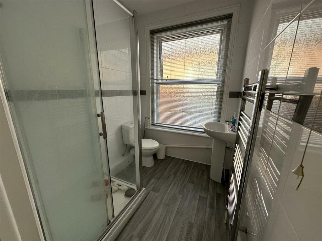 Additional property image - LUXURY STUDENT HOUSE Alma Road, Winton