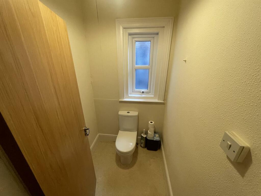 Additional property image - STUDENT FLAT Wimborne Road, Winton