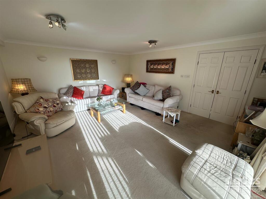 Additional property image - Manor Road, East Cliff, Bournemouth
