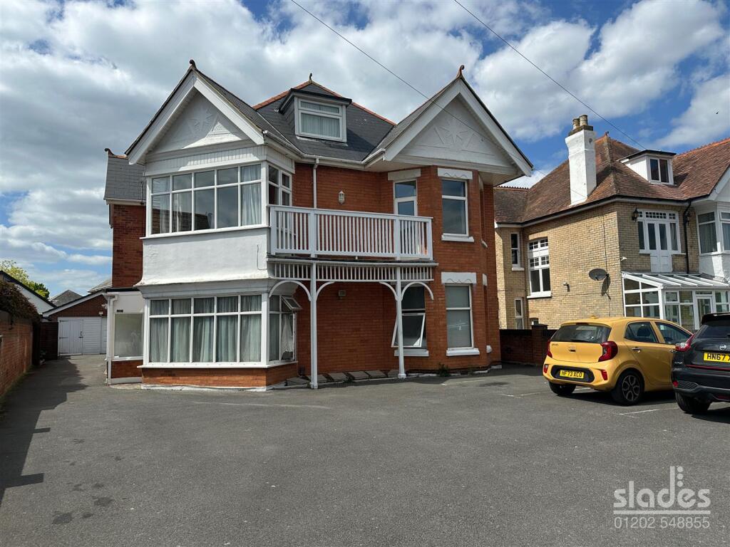 Main image of property: Foxholes Road, Southbourne, Bournemouth