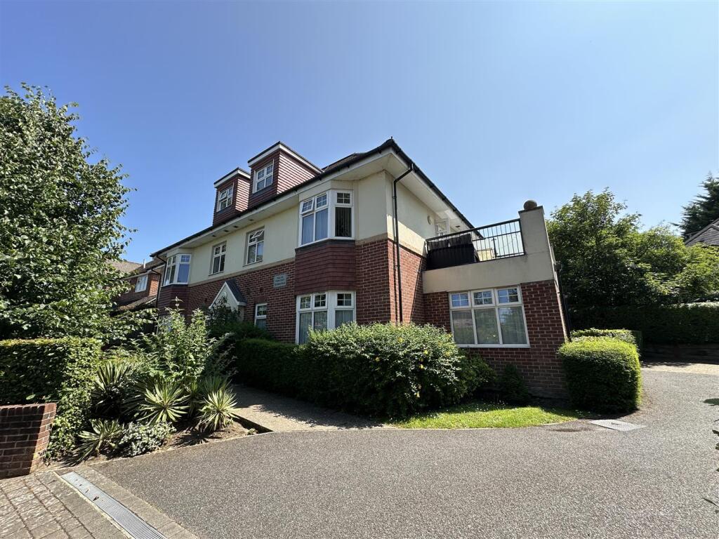 Main image of property: Frazer Court, Talbot Road, Bournemouth