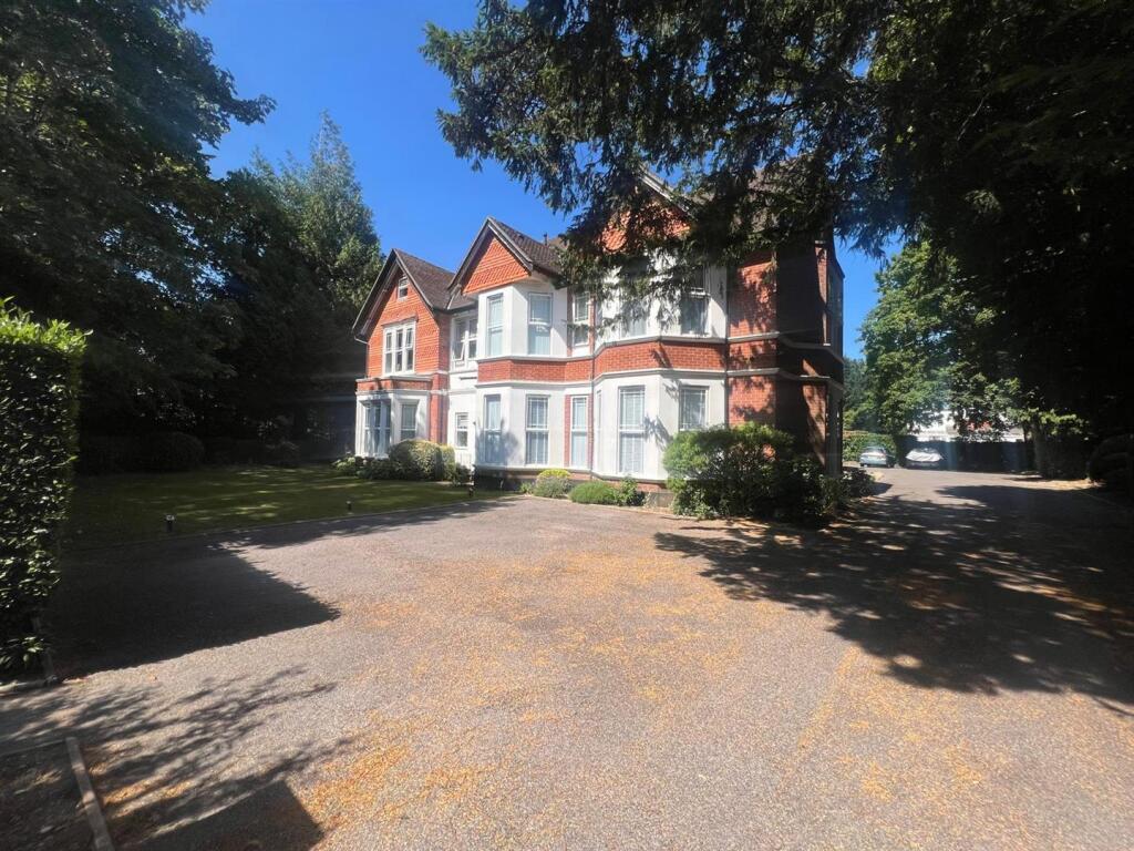 Main image of property: Wellington Road, Bournemouth