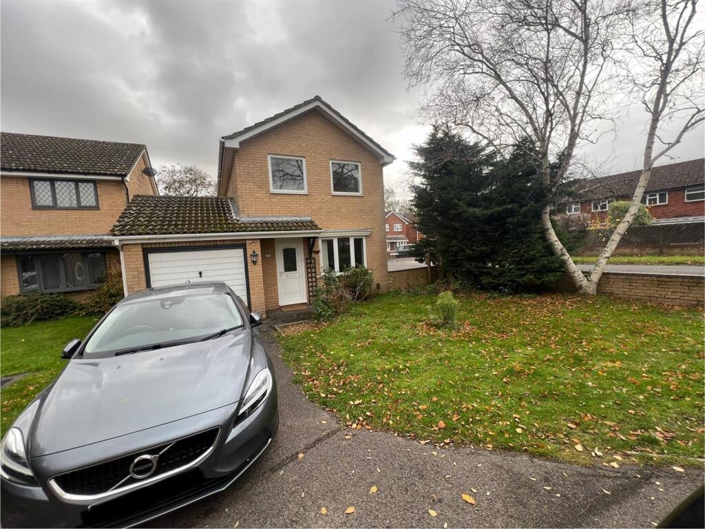 Main image of property: Portesham Gardens, Muscliffe, Bournemouth