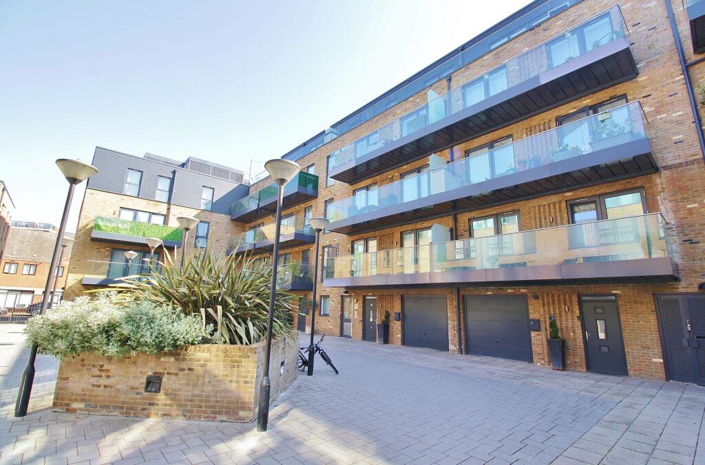 Main image of property: Swan Court, Swan Street, Isleworth, TW7