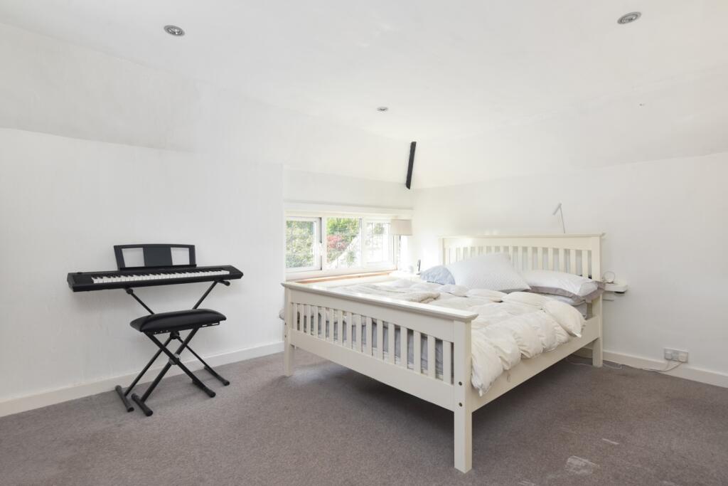 Additional property image - Cullings Hill, Elham