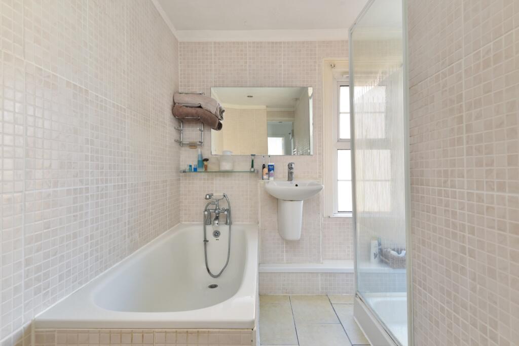 Additional property image - Cullings Hill, Elham