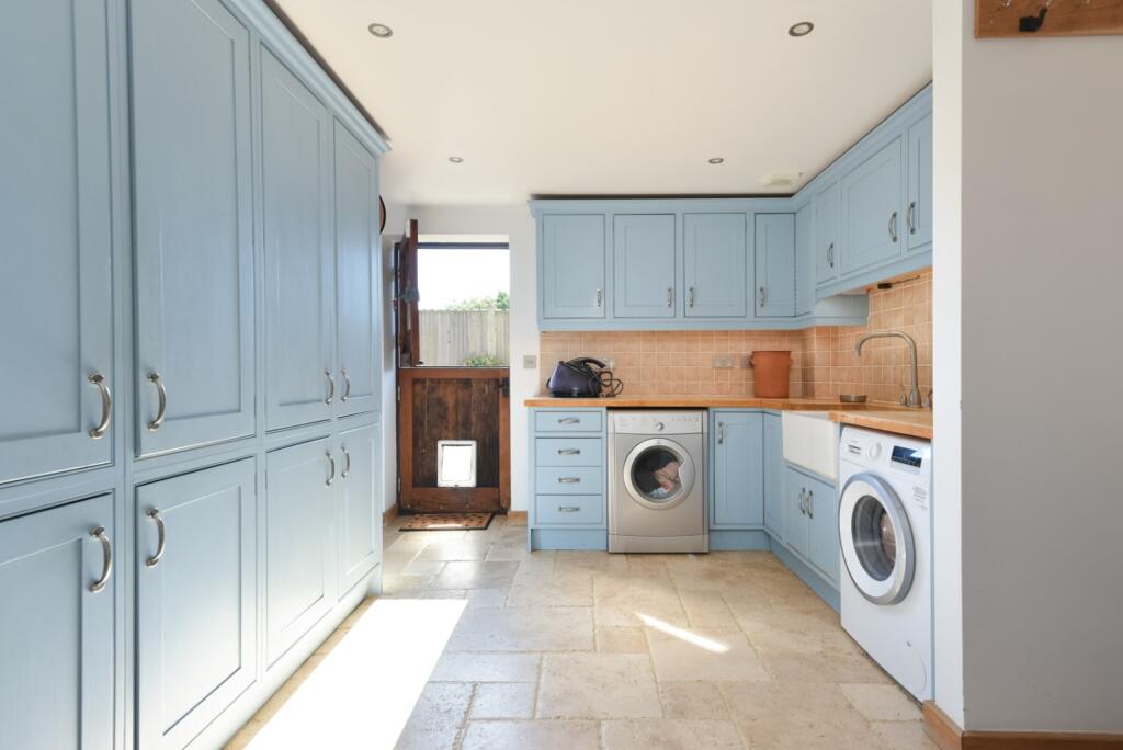 Additional property image - Denne Manor Lane, Shottenden, Canterbrury