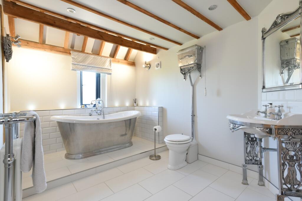 Additional property image - Denne Manor Lane, Shottenden, Canterbrury