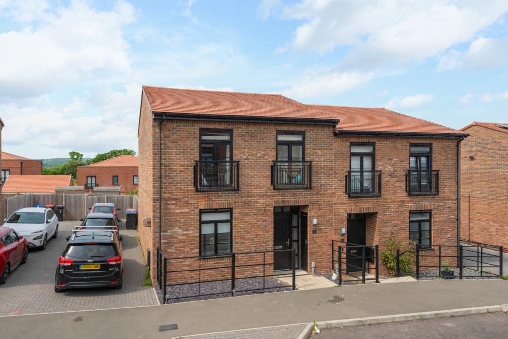 Main image of property: Gipps Avenue