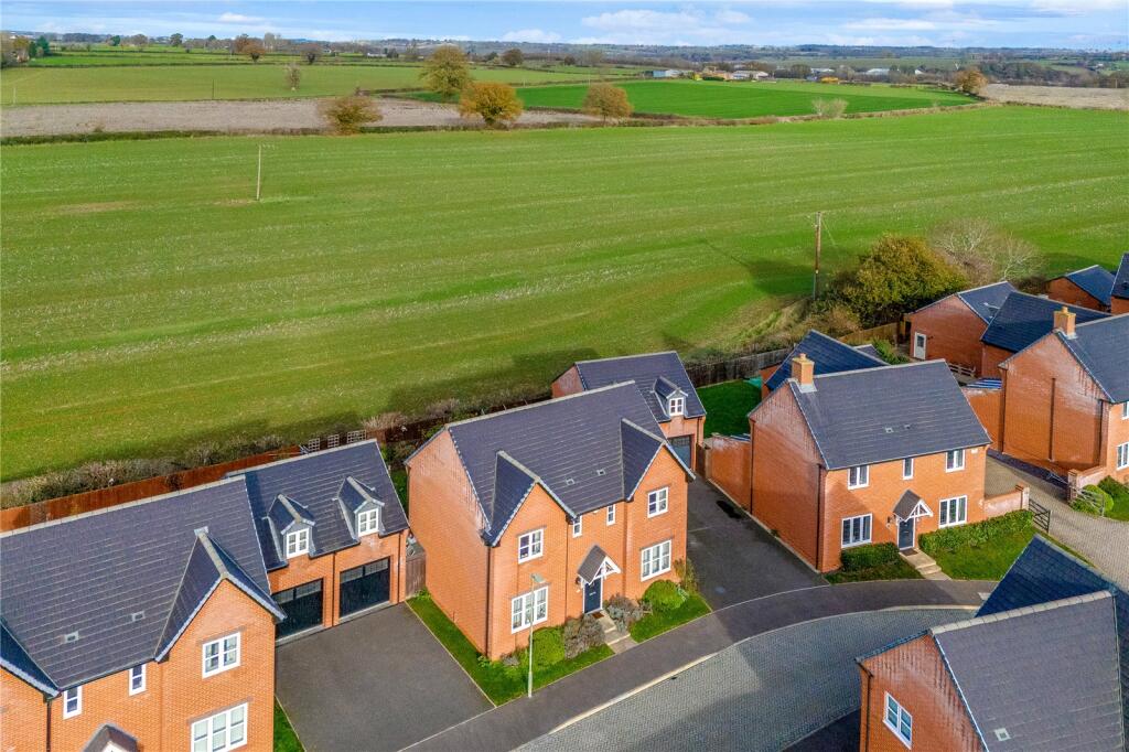 Main image of property: Tarvers Way, Adderbury, Banbury, Oxfordshire, OX17