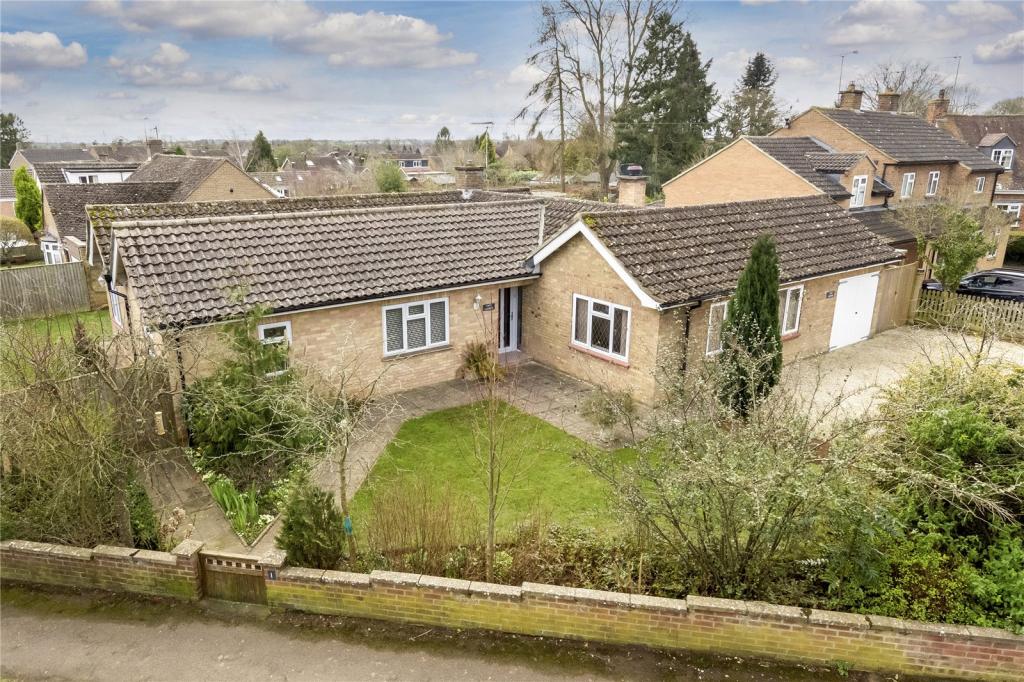 4 bedroom bungalow for sale in Margaret Road, Twyford, Banbury