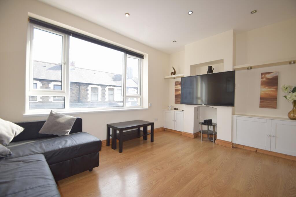 Main image of property: Kings Road, Cardiff, CF11