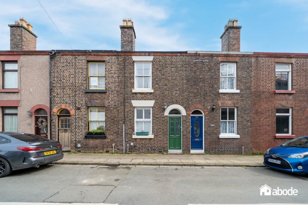 2 bedroom terraced house for sale in Vale Road, Woolton, Liverpool, L25