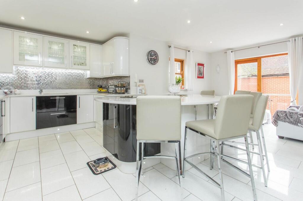 Additional property image - Sun Street, Canterbury, CT1