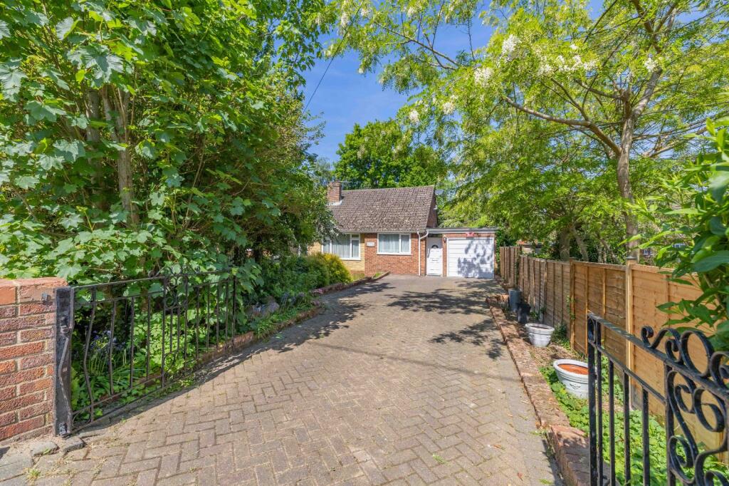 Main image of property: Bolts Hill, Chartham, Canterbury, Kent, CT4