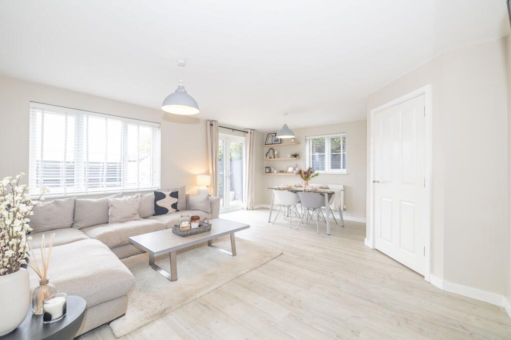 Main image of property: Kingfisher Close, Upstreet, Canterbury, Kent, CT3