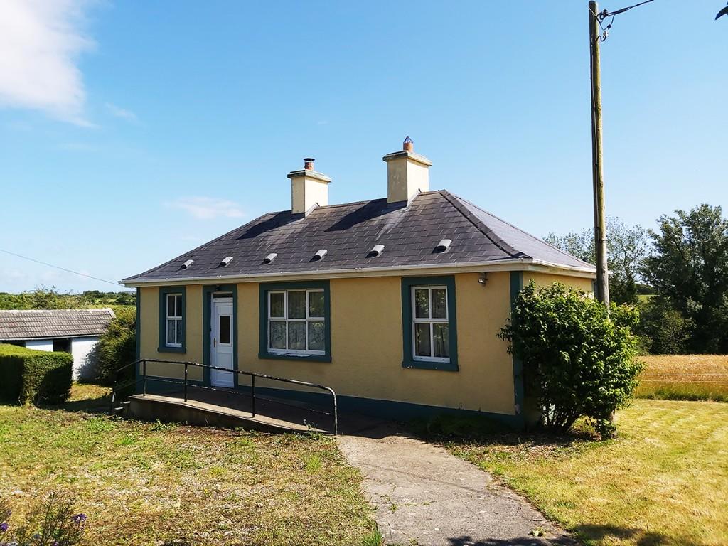 2 bedroom detached house for sale in Duncormick, Wexford, Ireland