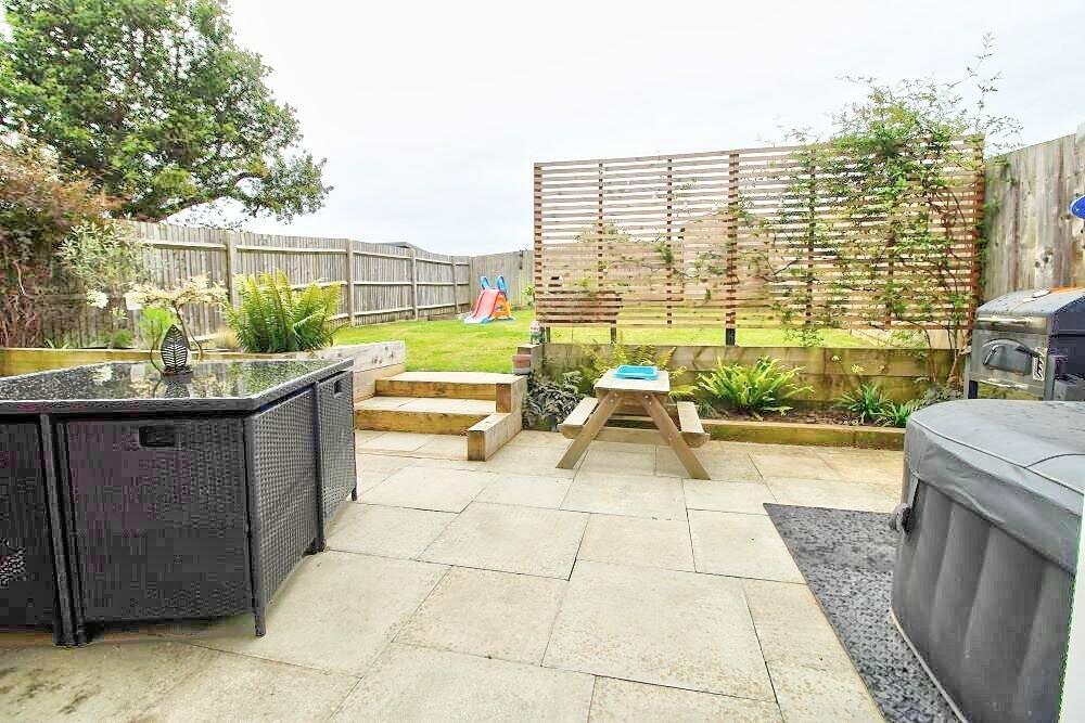 Additional property image - Mallow Drive, Stone Cross, BN24 5GR
