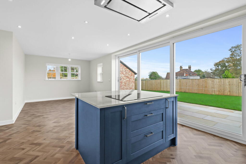 Additional property image - Primrose Mill Gardens, Hailsham, East Sussex, BN27 2GY