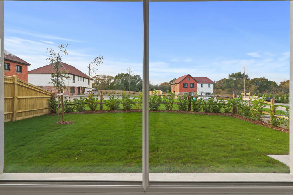 Additional property image - Primrose Mill Gardens, Hailsham, East Sussex, BN27 2GY