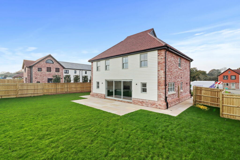 Additional property image - Primrose Mill Gardens, Hailsham, East Sussex, BN27 2GY