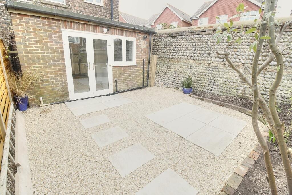 Additional property image - Vicarage Lane