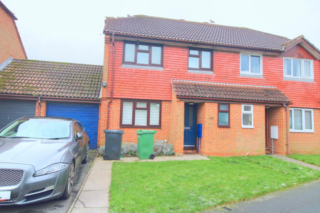 Main image of property: Hadlow Avenue, Eastbourne, BN23 8EL