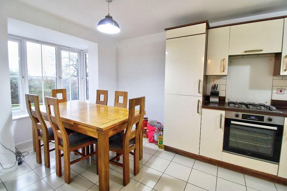 Additional property image - Carnforth Crescent, Eastbourne, BN23 8NJ