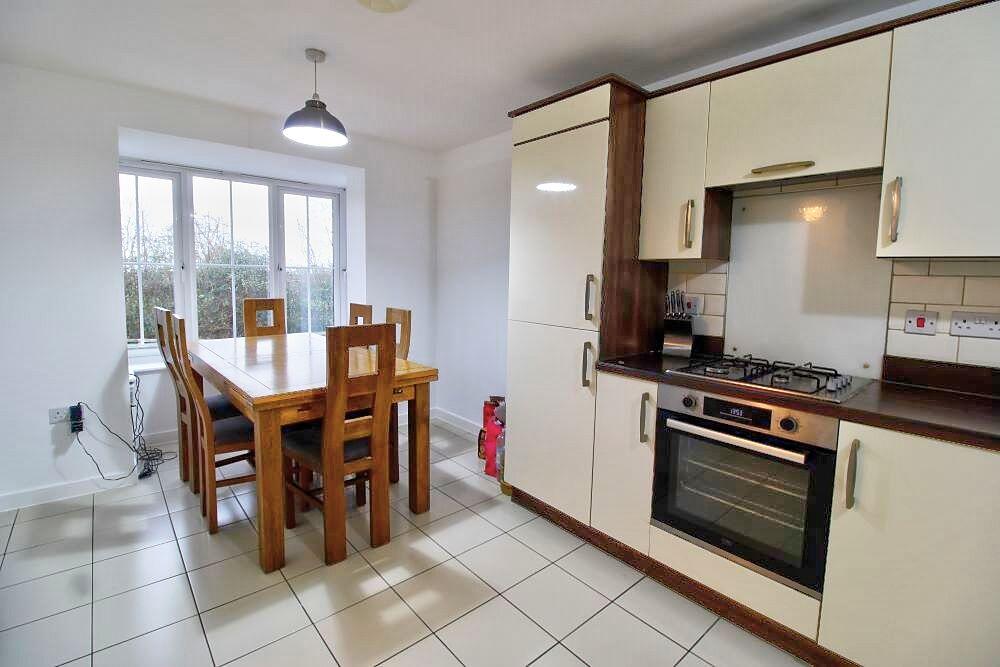 Additional property image - Carnforth Crescent, Eastbourne, BN23 8NJ