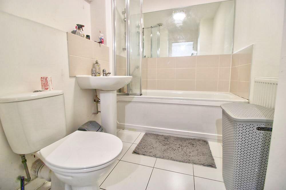 Additional property image - Carnforth Crescent, Eastbourne, BN23 8NJ