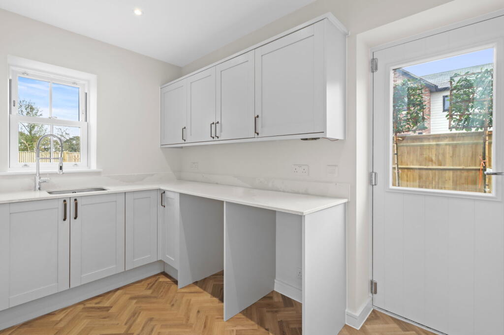 Additional property image - Primrose Mill Gardens, Hailsham, East Sussex, BN27 2GY