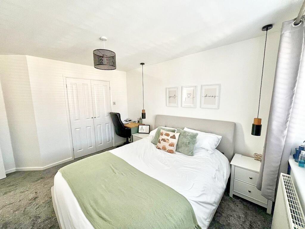 Additional property image - Jerome Close, Eastbourne, BN23 7QY