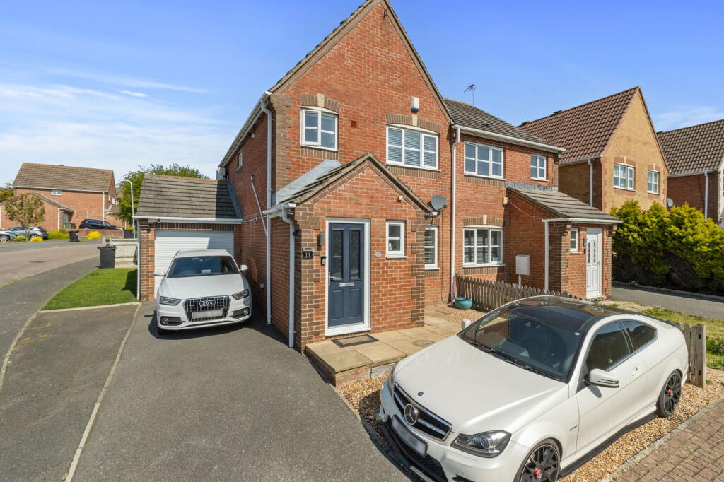 Main image of property: Medina Drive, Stone Cross, Pevensey, BN24 5EY