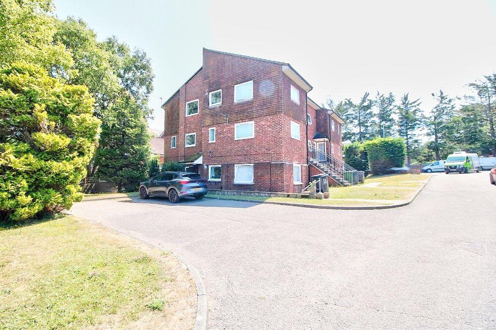 Main image of property: Bedfordwell Road, Eastbourne, BN21 2BD