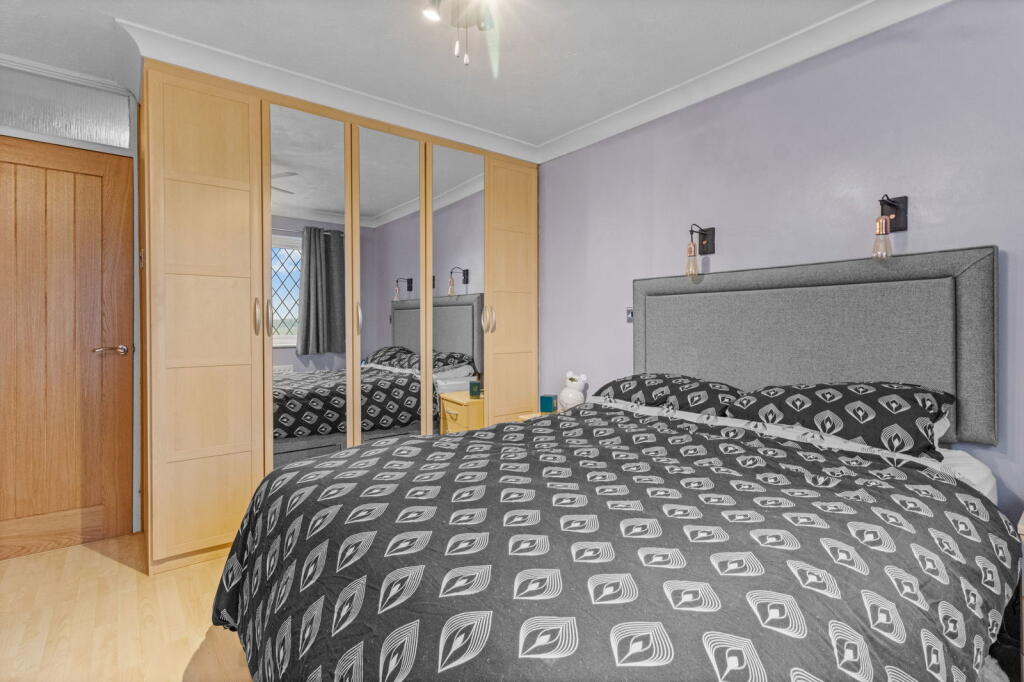 Additional property image - Brendon Close, Eastbourne, BN23 8AF