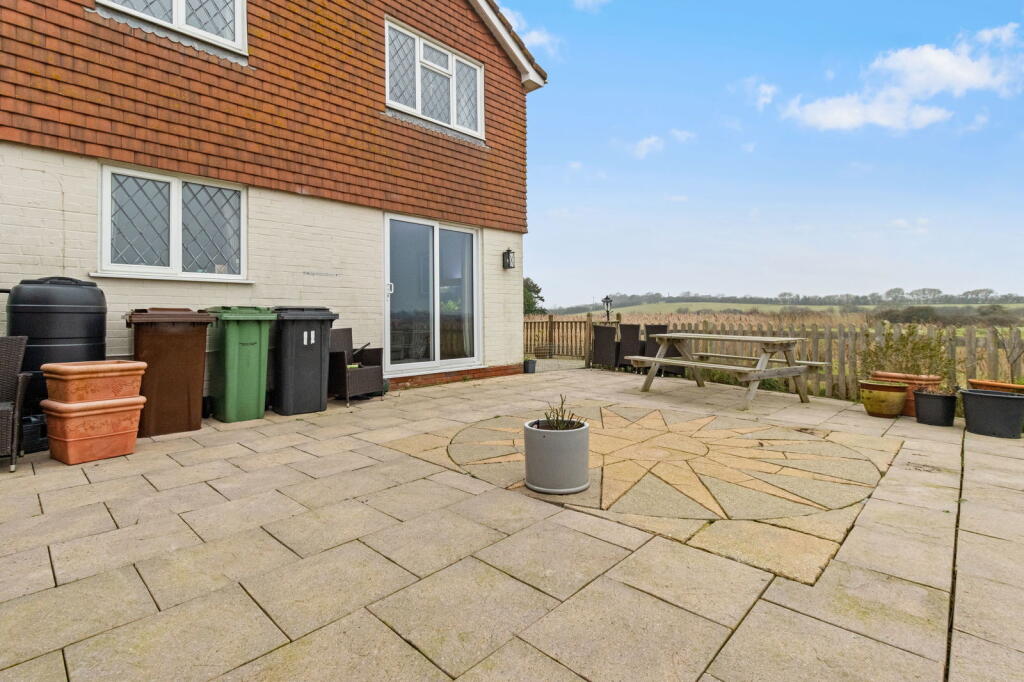 Additional property image - Brendon Close, Eastbourne, BN23 8AF